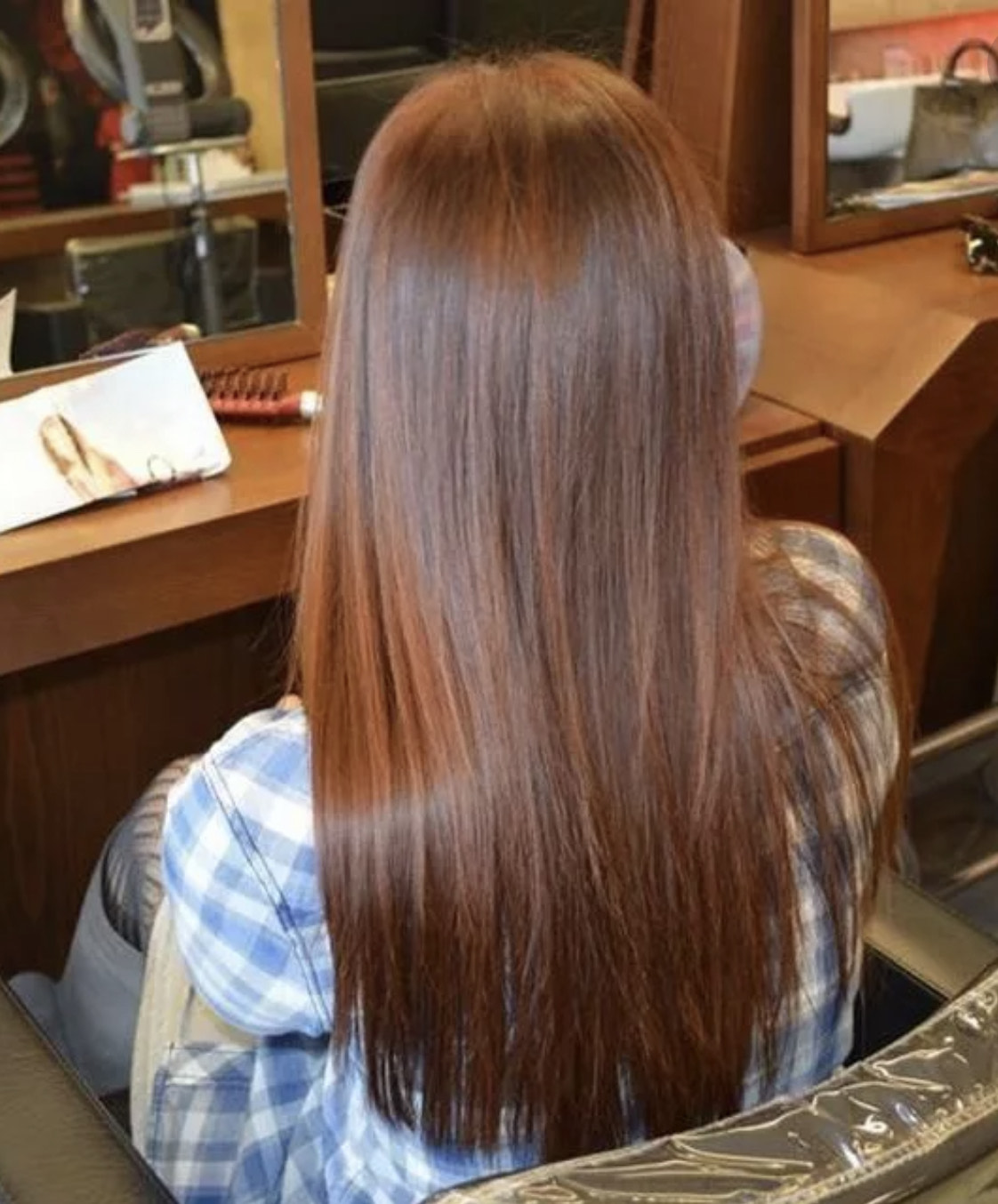 Медно коричневый цвет волос